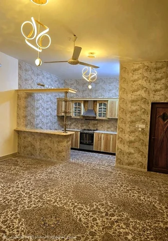 عقار وحدتين سكن بيت مع مشتمل للبيع