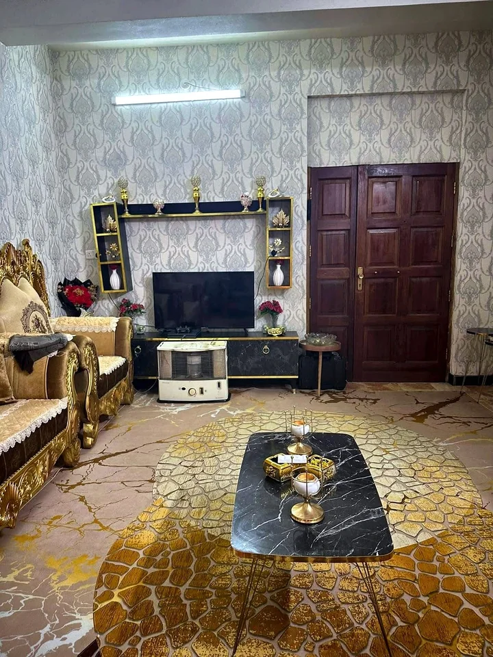 عمارة للبيع – كرادة داخل