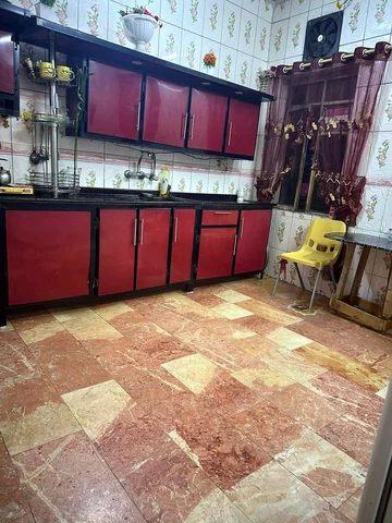 عمارة للبيع – كرادة داخل