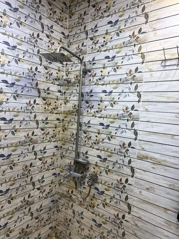 بيت ركن بكفاءات الغزالية ( الرئاسة) جاهز من كلشي بناء حديث ووياه سبالت ومطبخ كامل درجة اولى وملحقاته