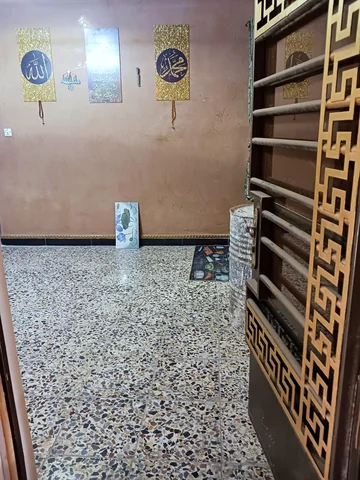 شقه للبيع داخل المجمع الفلسطيني