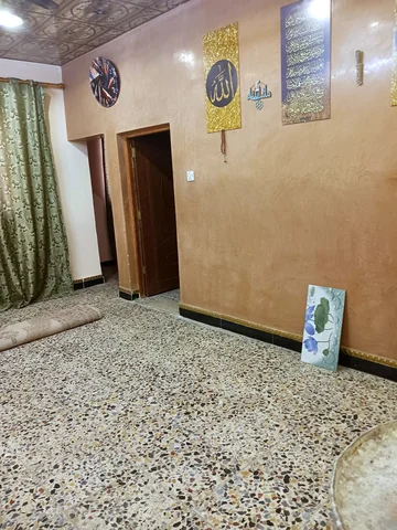 شقه للبيع داخل المجمع الفلسطيني