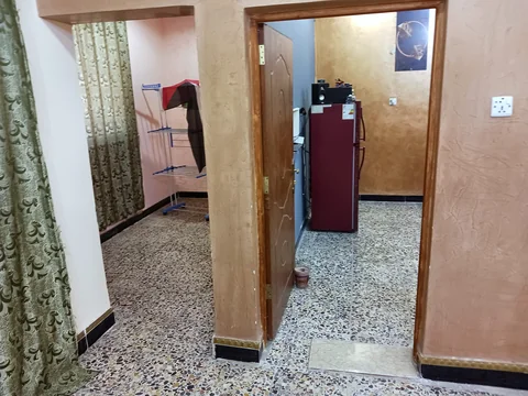 شقه للبيع داخل المجمع الفلسطيني